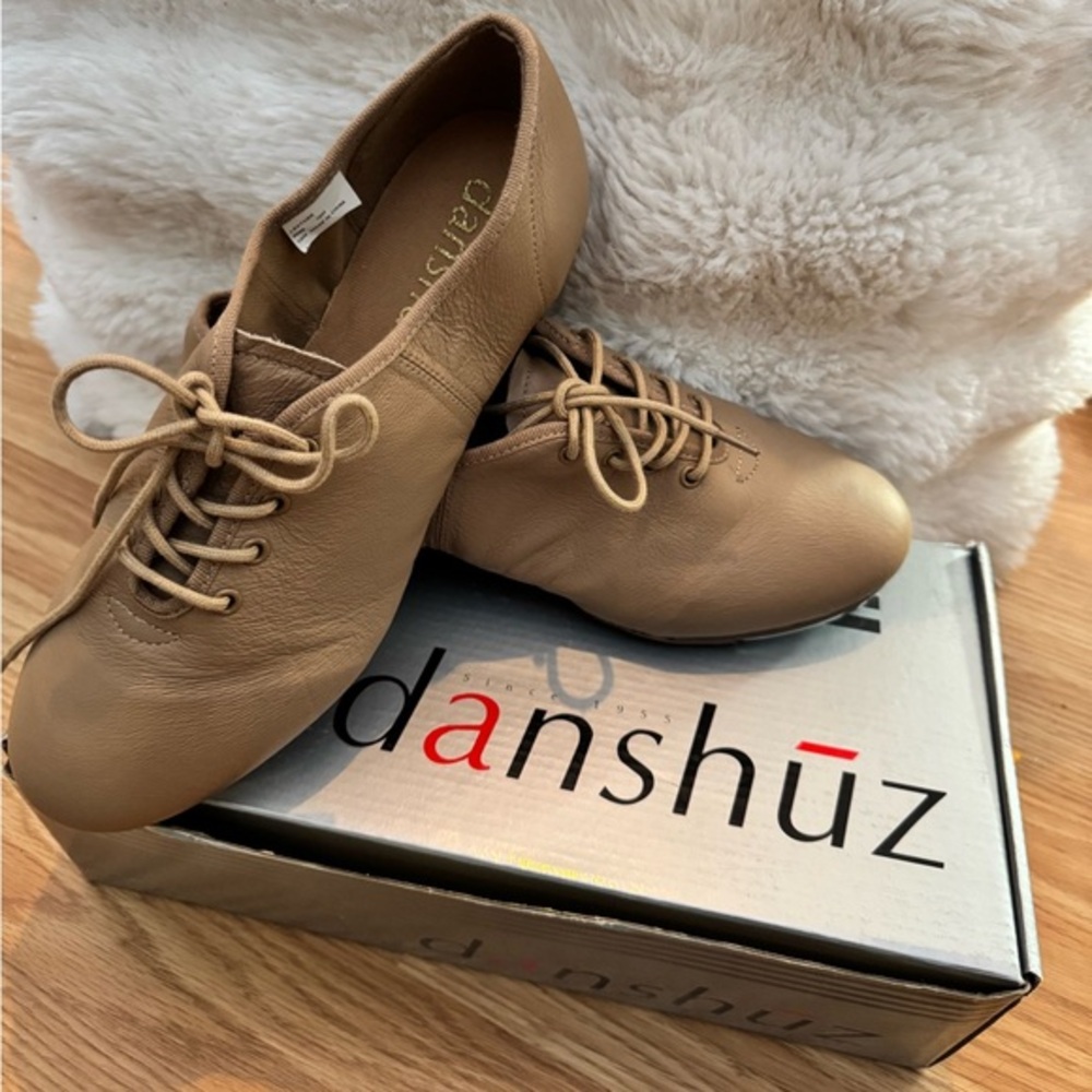 Brand new in box split sole tap shoes- adult